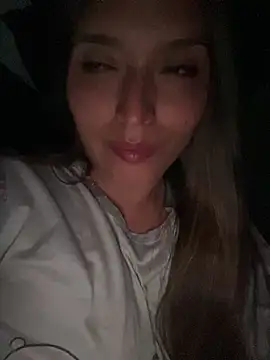 texass28 Show in webcam