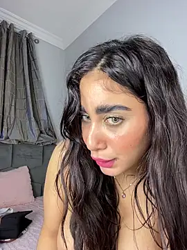 Chatroom XXX en direct de Daloaa_Mery