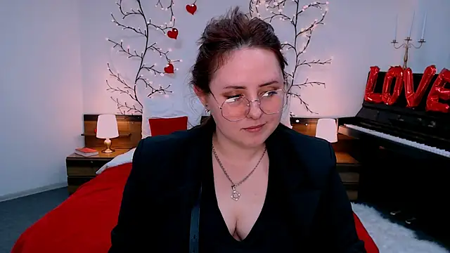 Chat +18 de Hennessy_bunny ao vivo