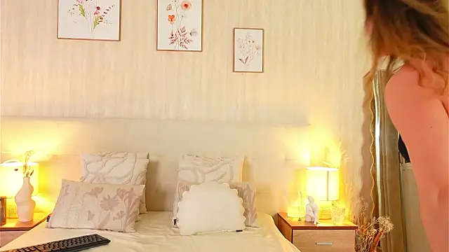 دردشة ZamphyraNightt الجنسية المباشرة