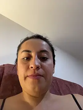 Antonella_Julieta Live XXX-chat