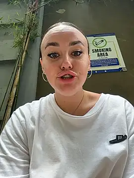 عرض كام KiraSunshine