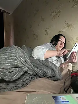 แชท XXX สดของ Naughtbaby_2025