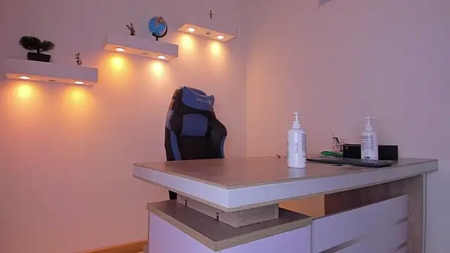 stefy_bratzn Webbikameraesitys