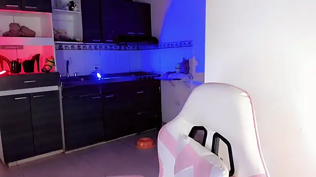 Baspolit_Snow77's Live XXX Chat