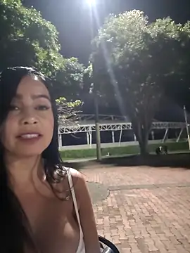 _kathaLopez_'s Live XXX Chat