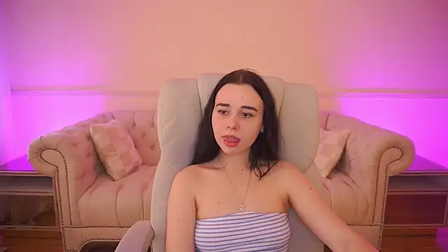 TorrySrar Adlı Modelin Canlı XXX Sohbeti