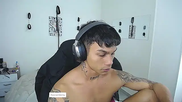 Živý XXX chat Leonard_Price