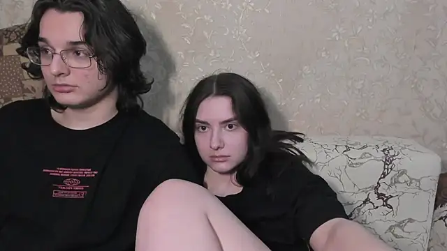 Chatroom XXX en direct de love_lina_muuur