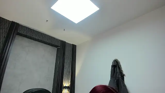 selene_red_ Adlı Modelin Canlı XXX Sohbeti