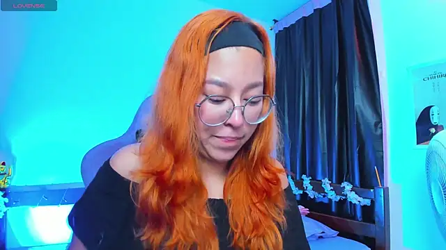 _Moon_Johnson's Webcam Show