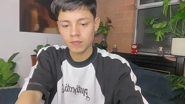 Živý XXX chat Andy_Belier23