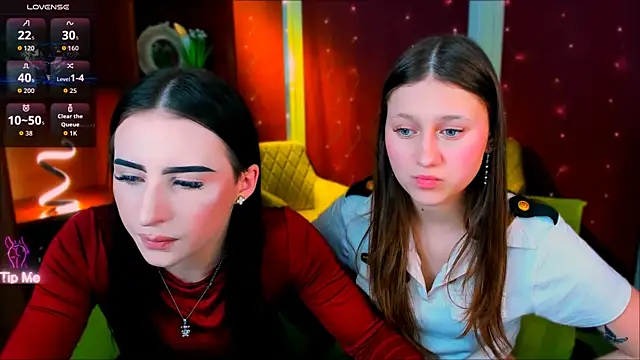 Show modela alia_skay na web-kameri