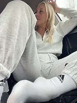 MerlinDave élő XXX-chatje