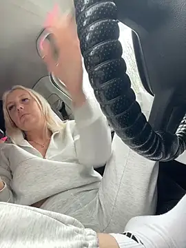 Czat XXX na żywo – MerlinDave