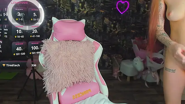 Webkamerová show ArielSpell