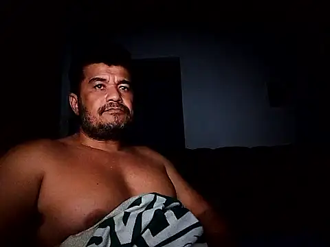 tarra122 在線直播表演