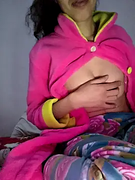 altinya Adlı Modelin Web Kamerası Şovu