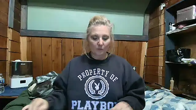 lisaxlovexxx's Live XXX Chat