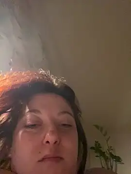 Show modela Leontina94 na web-kameri