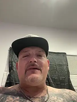 MikeHawk13 Adlı Modelin Web Kamerası Şovu