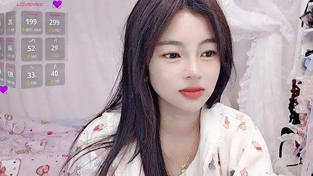 9aunatiisのライブXXXチャット