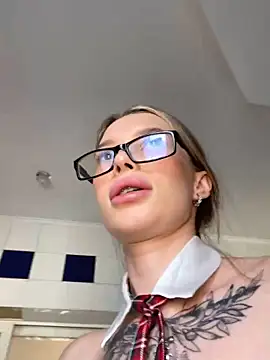 ElyseeXXXn Webbikameraesitys