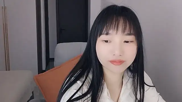 Lisa-3333's Live XXX Chat