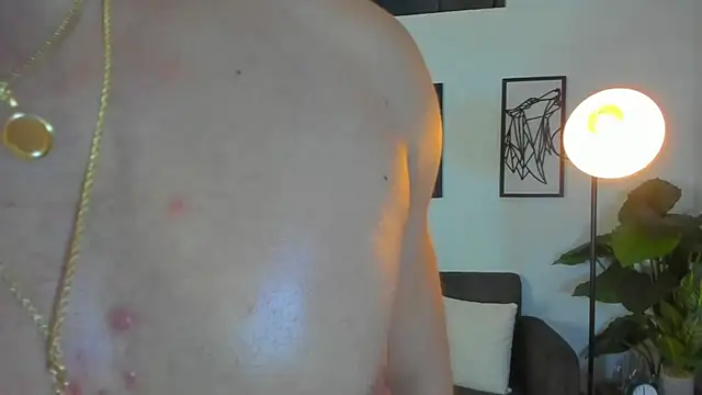 Chat XXX en directo de Justin_kingX7