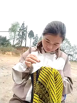 lovely-742's Live XXX Chat