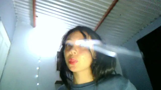 Chat XXX en directo de linzeysmith4