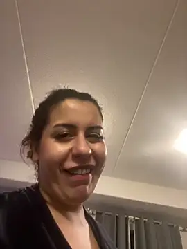 holyeroticss Chat XXX live