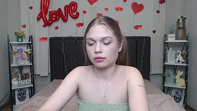 LaraPika – Naživo XXX chat