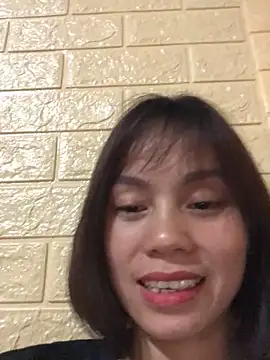 Sarahkiu Chat XXX live