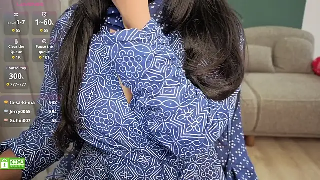 LushRitu Chat XXX live