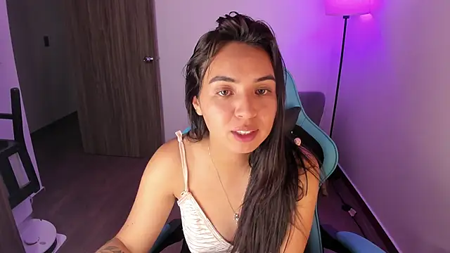 Nicole_Ss Chat XXX live