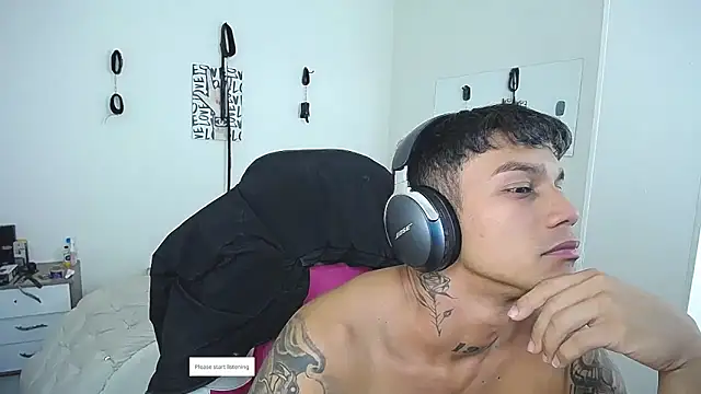 Leonard_Price Adlı Modelin Web Kamerası Şovu