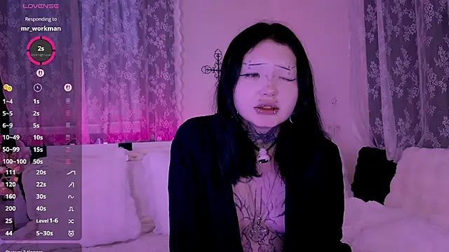 Lein_Bonen Live XXX chat