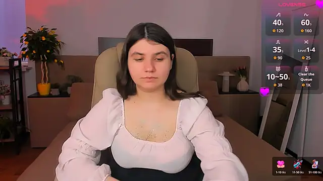 Viola__Shy 现场XXX聊天