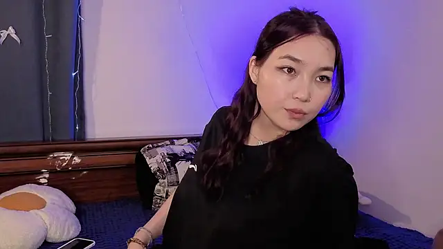 ColettaMejias Adlı Modelin Canlı XXX Sohbeti