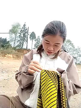 lovely-742's Live XXX Chat