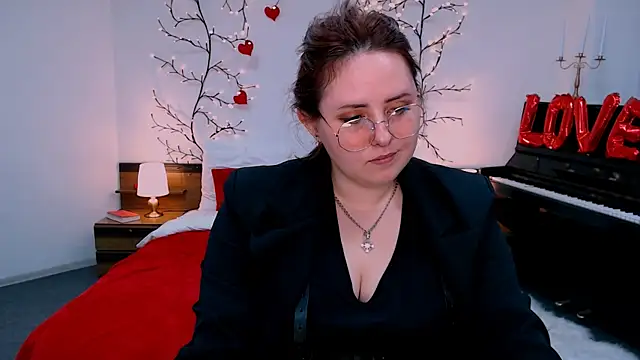 Hennessy_bunny's Live XXX Chat