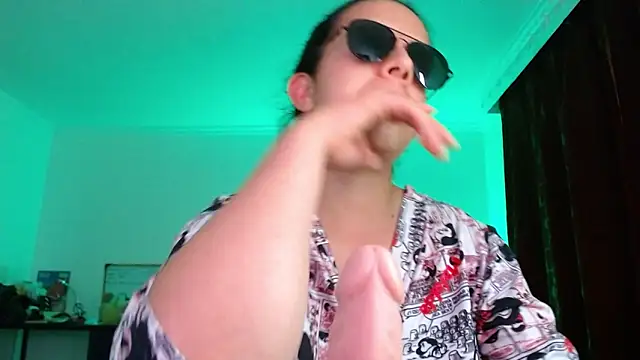 Chat XXX en directo de VALERY_MEER