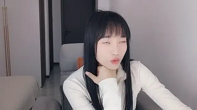 Lisa-3333's Live XXX Chat