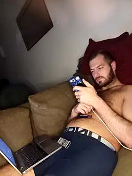 THE_CHEEKY_ALPHA élő XXX-chatje