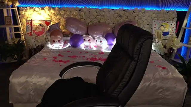 Czat XXX na żywo – BabyFlowerr