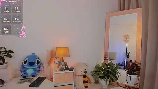 roxie_gates_ Live XXX-Chat