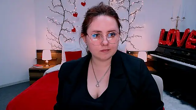 Hennessy_bunny Chat XXX live