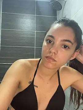 XXX chat uživo modela estrellajade