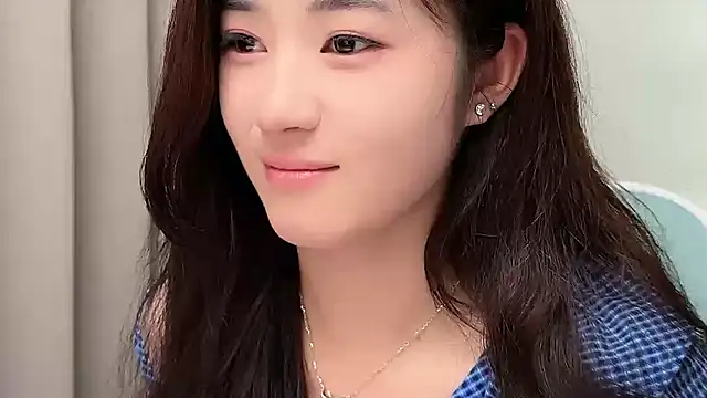 Nicole20266 在線直播表演